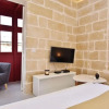 Отель Vallettastay - Lucky Star Studio Apartment 302, фото 6