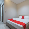 Отель RedDoorz Plus @ Cirebon City Center, фото 4