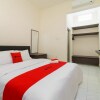 Отель Kost Bale Cangkring by RedDoorz, фото 7