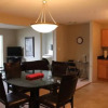 Отель Bright 2BR U/G parking LRT&Transit 1Min Walk, фото 14
