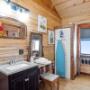 Отель Hollmig Sunset View 1 Bedroom Cabin by RedAwning, фото 5