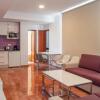 Отель Apartamentos Embalse de Orellana, фото 11