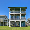 Отель Breezy Galveston House w/ 2 Decks & Ocean Views!, фото 18