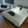 Отель Inblauw - Exclusive Wellness B&B в Левне