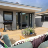Отель Seaside Serenity 3-bed Deck Garden Near Shore, фото 20