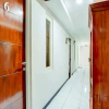 Отель Oyo Life 2083 Tambakbening Residence, фото 6