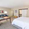 Отель Hampton Inn & Suites Tulsa Downtown, фото 5