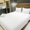 Отель Warm Studio With Access To Mall At Supermall Mansion Apartment, фото 10