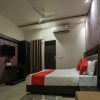 Отель OYO 16543 Hotel Madhuban, фото 11