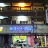 Отель Bhimas Deluxe Hotel, фото 1