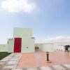 Отель The Bailey's New Kingston Suites в Кингстоне