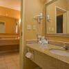 Отель Holiday Inn Express NEW ALBANY, фото 21