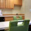 Отель Americas Best Value Inn-Edmonds Seattle North, фото 9