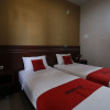 Отель RedDoorz Plus @ Cakranegara, фото 20
