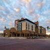 Отель Springhill Suites Fort Worth Historic Stockyards, фото 1