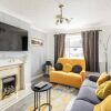 Отель Come & Unwind in Charming 5 Bed House in Blackburn, фото 9