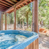 Отель Sugar Pine Haus with Hot Tub by RedAwning, фото 10
