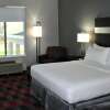 Отель Holiday Inn Express & Suites Bonham, an IHG Hotel, фото 3