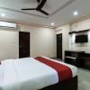 Отель OYO 19893 V- Comforts, фото 13