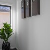 Отель Aujoy 4 Bed Townhouse Burwood 2, фото 16