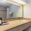 Отель Econo Lodge Whiteville, фото 10