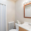Отель West Philly's Beautiful 3 Bedroom Home, фото 2