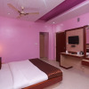 Отель OYO 10046 Hotel Swarna Villa, фото 3