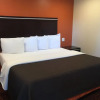 Отель Convention Center Inn and Suites, фото 4
