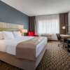 Отель Days Inn & Suites by Wyndham Rochester Hills MI, фото 4