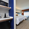Отель Holiday Inn Express & Suites Woodlands Area, an IHG Hotel, фото 7