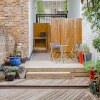 Отель Spacious Quiet Mews House Near Angel, фото 1