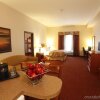 Отель Pomeroy Inn & Suites Hotel Dawson Creek, фото 11