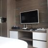 Отель Modern Chic Studio Apartment at Tamansari La Grande near BIP, фото 10