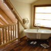 Отель Snow Creek Cabins by Fernie Lodging Co., фото 18