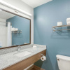 Отель WoodSpring Suites Detroit Farmington Hills, фото 9