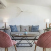 Отель Walpi Ranch - Joshua Tree Getaway W/ Hot Tub, Fire Pit & Bbq! 3 Bedroom Home by RedAwning, фото 8
