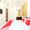 Отель OYO 39759 Kesari Root, фото 13