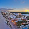 Отель Beach Escape Corner Apartment, фото 25