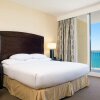 Отель DoubleTree Resort & Spa by Hilton Ocean Point-N. Miami Beach, фото 32