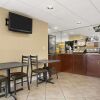 Отель Travelodge Inn & Suites by Wyndham Gardena CA, фото 17