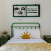 Отель Remodeled 1920s Bungalow & Retro Casita, фото 7