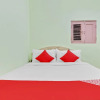 Отель OYO Flagship 46695 Red Tomato Palace Spot On, фото 3