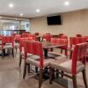 Отель COMFORT INN & SUITES, фото 18
