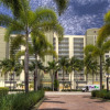 Отель Le Golden Bay 902 by Go Florida Condo, Sunny Isles, фото 1