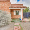 Отель Stylish Tucson Townhome < 1 Mi to Arizona Stadium!, фото 1