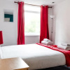 Отель Ideal 2 Bedroom In Well Connected Stratford, фото 2
