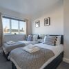 Отель Allan House - 2 Bedroom, Newbiggin by the Sea, фото 5