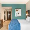 Отель Comfort Inn & Suites Miami International Airport, фото 5