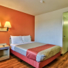 Отель Motel 6 Sacramento, CA - South Sacramento & Elk Grove, фото 4