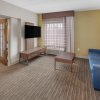 Отель Holiday Inn Express Hotel & Suites Providence-Woonsocket, an IHG Hotel, фото 4